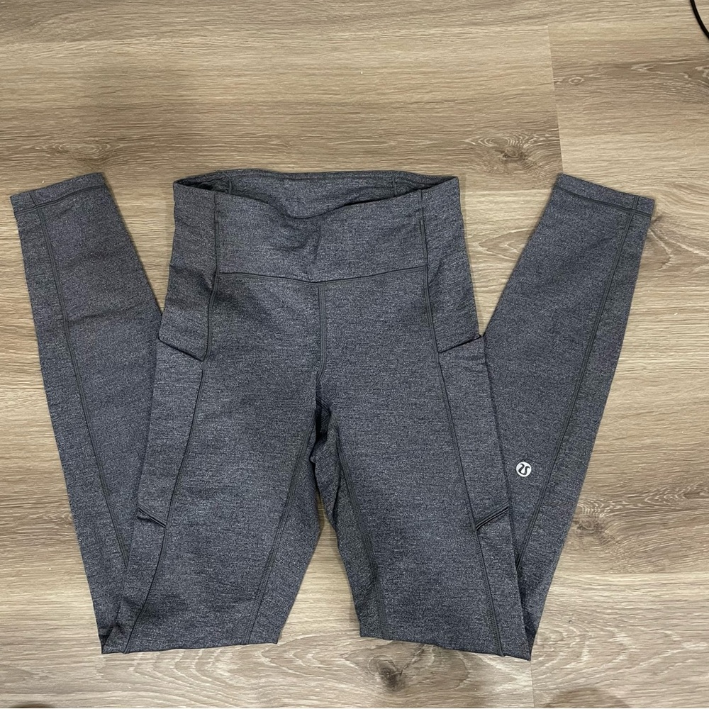 Lululemon speed up tight, heather grey/charcoal, 28”, size 2
